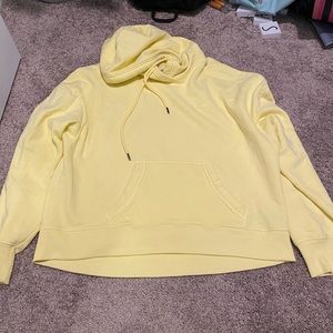 yellow hollister hoodie.